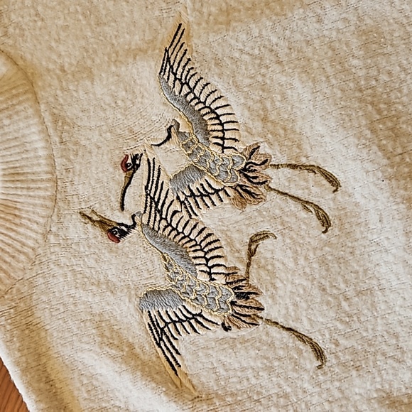 H & M Boucle Sweater with Crane Embroidery - Picture 2 of 4